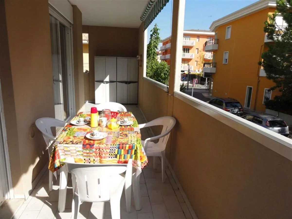 Apartments In Bibione 38281 0*,