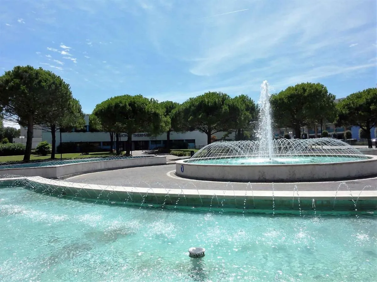Apartments In Bibione 38281 Italy